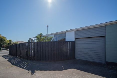 Photo of property in 2/14 Kawau Crescent, Bromley, Christchurch, 8062
