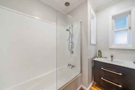 Photo of property in 2a Stephen Street, Trentham, Upper Hutt, 5018