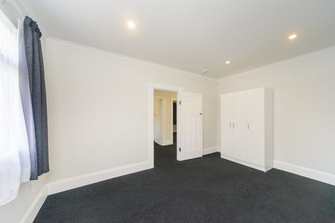Photo of property in 11 Shamrock Street, Takaro, Palmerston North, 4412