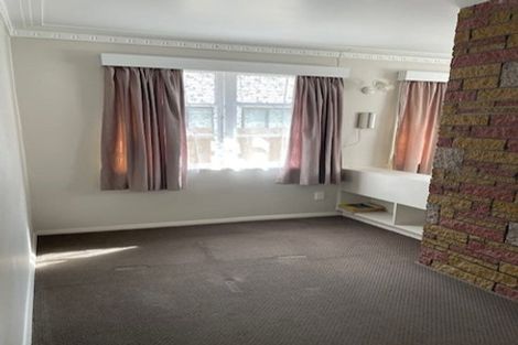 Photo of property in 37 Mcannalley Street, Manurewa East, Auckland, 2102