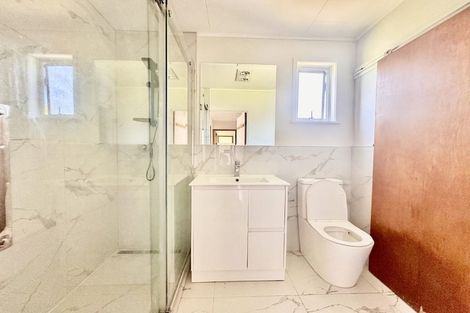 Photo of property in 5 Fairlight Place, Manurewa, Auckland, 2102