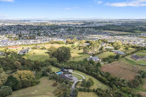 Photo of property in 71 Kaipara Road, Papakura, 2582