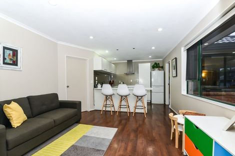 Photo of property in 13 Makepeace Place, Flagstaff, Hamilton, 3210