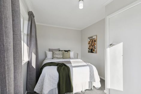 Photo of property in 3 Grenfell Drive, Karori, Wellington, 6012