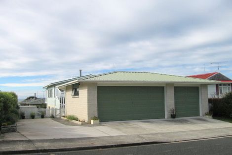 Photo of property in 4 Rawhiti Place, Snells Beach, 0920