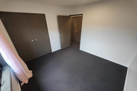 Photo of property in 16 Trauzer Place, Flagstaff, Hamilton, 3210