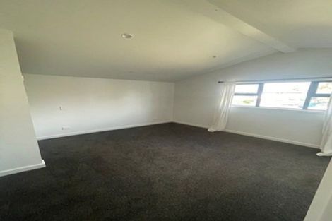 Photo of property in 5 Totara Terrace, Inglewood, 4330