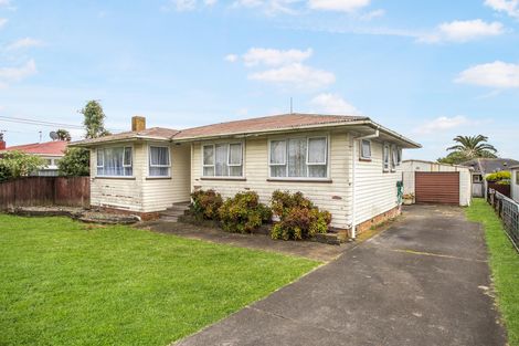Photo of property in 14 Boundary Road, Clover Park, Auckland, 2019