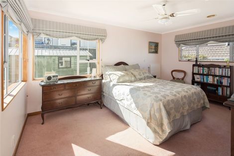 Photo of property in 3 Swinford Crescent, Johnsonville, Wellington, 6037