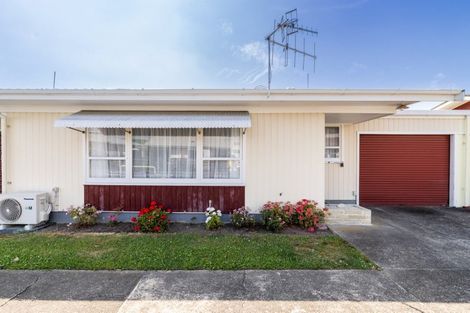 Photo of property in 2/24 White Street, Taradale, Napier, 4112
