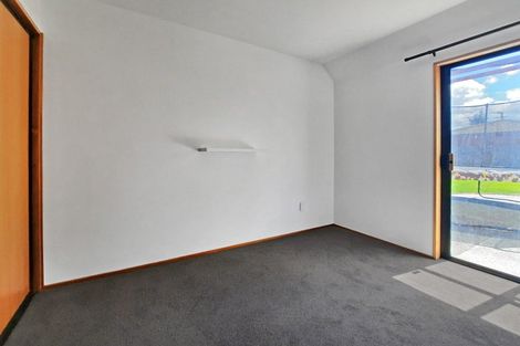 Photo of property in 7 Fovant Street, Russley, Christchurch, 8042