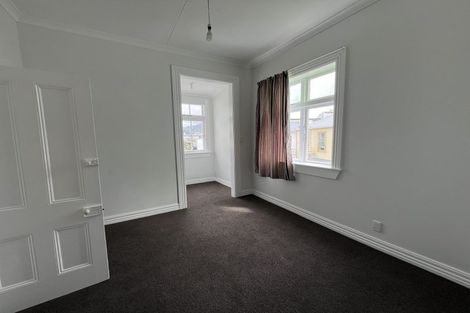 Photo of property in 23 Hawker Street, Mount Victoria, Wellington, 6011