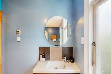 Photo of property in 9 Khandallah Road, Ngaio, Wellington, 6035