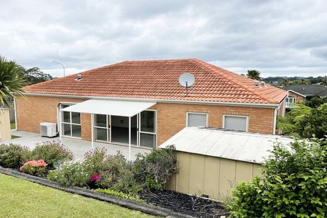 Photo of property in 19 San Bernadino Drive, Henderson, Auckland, 0612