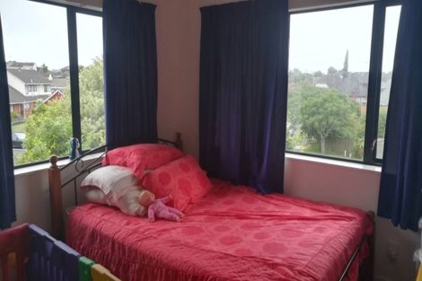 Photo of property in 86 Gosford Drive, Botany Downs, Auckland, 2010