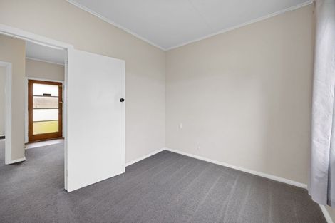 Photo of property in 20 Riemenschneider Street, Manaia, 4612