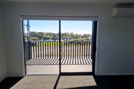 Photo of property in Sandy Beach Road, Tinopai, 0593