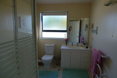 Photo of property in 13a Orchard Drive, Alexandra, 9320