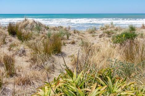 Photo of property in 57 Blue Pacific Parade, Riversdale Beach, Masterton, 5872