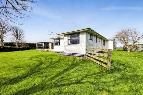 Photo of property in 180 Katene Road, Normanby, Hawera, 4675