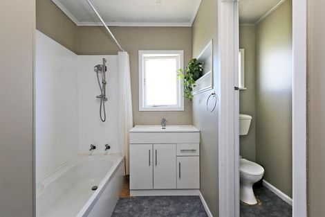 Photo of property in 4 Kelvin Road, Maraenui, Napier, 4110