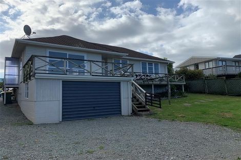 Photo of property in 8 Matangi Terrace, Snells Beach, 0920