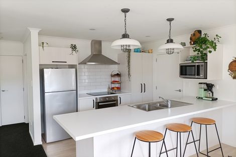 Photo of property in 24 Benmore Crescent, Pyes Pa, Tauranga, 3112