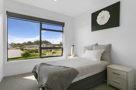 Photo of property in 32 Coprosma Crescent, Waipahihi, Taupo, 3330