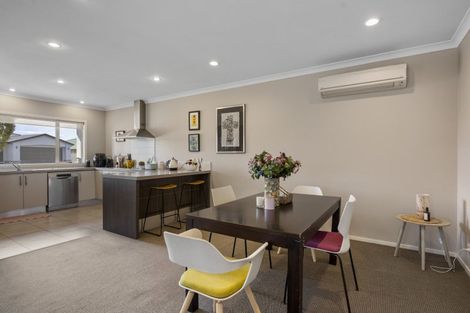 Photo of property in 14 Palliser Place, Poraiti, Napier, 4112