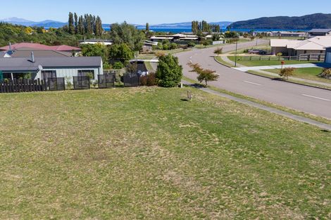 Photo of property in 113 Lisland Drive, Kinloch, Taupo, 3377