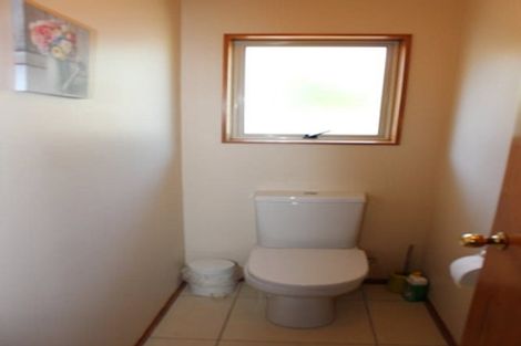 Photo of property in 38 Henson Road, Whitford, Howick, 2571