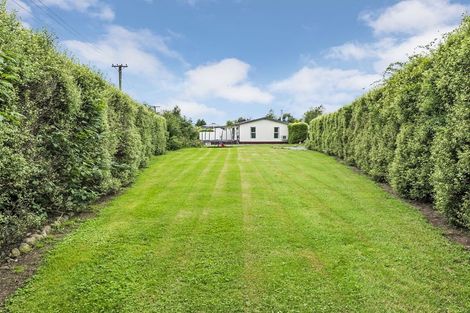 Photo of property in 8 Cross Street, Coalgate, 7673