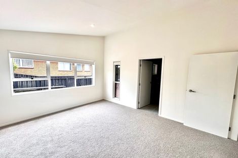 Photo of property in 20 Tiverton Crescent, Whalers Gate, New Plymouth, 4310