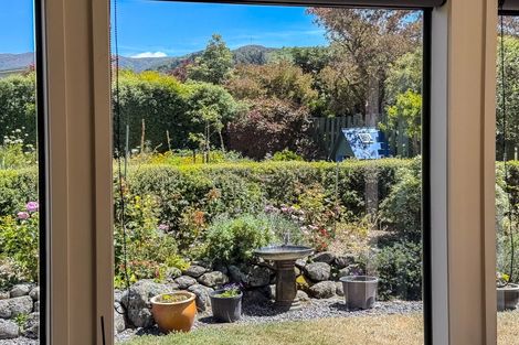 Photo of property in 12 Farrier Grove, Featherston, 5710