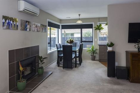 Photo of property in 97 Farquhars Road, Redwood, Christchurch, 8051