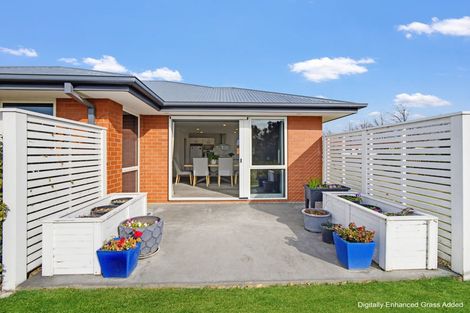 Photo of property in 1a Clifford Place, Amberley, 7410