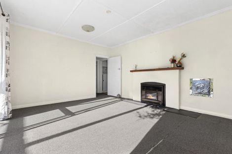 Photo of property in 32 Flora Dora Parade, Lake Hawea, Wanaka, 9382
