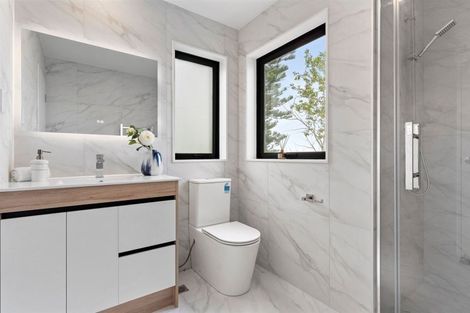 Photo of property in 15 Impatiens Lane, Massey, Auckland, 0614