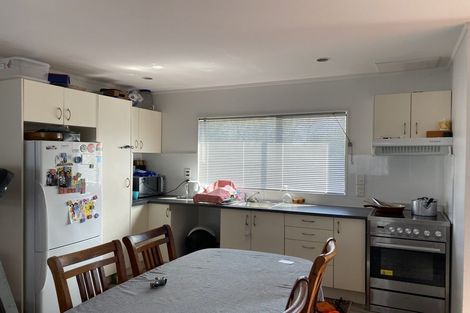 Photo of property in 12 Duxfield Drive, Ranui, Auckland, 0612