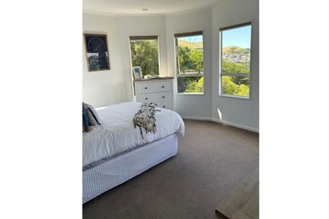 Photo of property in 40 Waverton Terrace, Churton Park, Wellington, 6037
