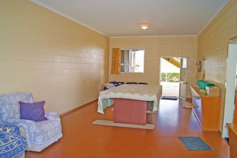 Photo of property in 17 Cardiff Street, Moeraki, 9482