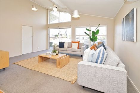 Photo of property in 984 River Road, Queenwood, Hamilton, 3210