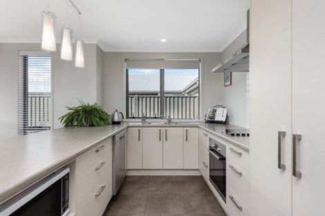 Photo of property in 5 Shannon Lane, Pyes Pa, Tauranga, 3112