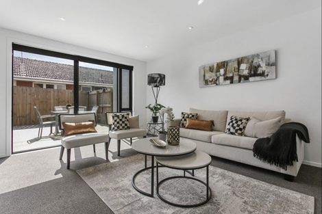 Photo of property in 37c Tawhiri Road, One Tree Hill, Auckland, 1061