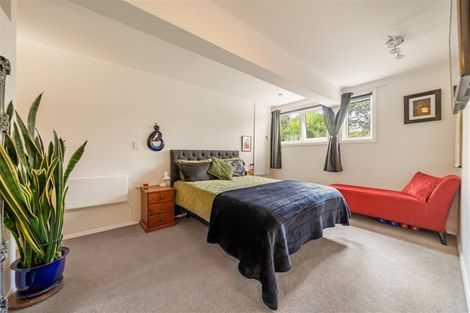 Photo of property in 76 Redwood Avenue, Tawa, Wellington, 5028