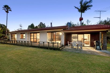 Photo of property in 27 Elliot Street, Riverhead, 0820