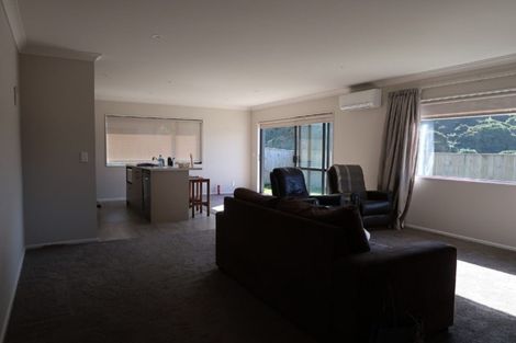 Photo of property in 9 Moonsail Drive, Whitby, Porirua, 5024