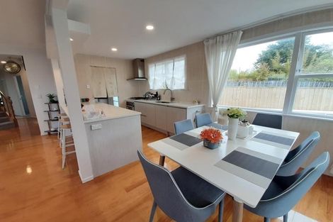 Photo of property in 14 Oriana Avenue, Lynfield, Auckland, 1042