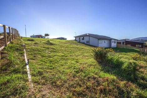Photo of property in 160 Endeavour Drive, Whitby, Porirua, 5024
