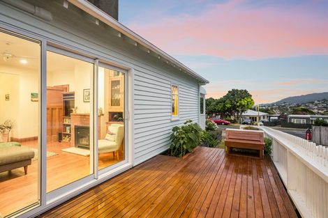 Photo of property in 4b Bay Drive, Titahi Bay, Porirua, 5022